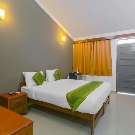Treebo Trip La Portuguesa Hotel Candolim Exterior photo
